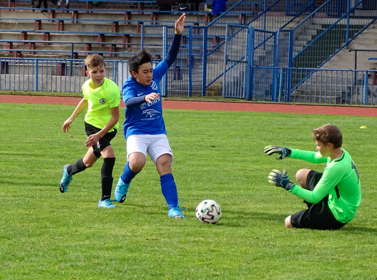 Mladší žáci nastříleli doma Křimicím osm branek